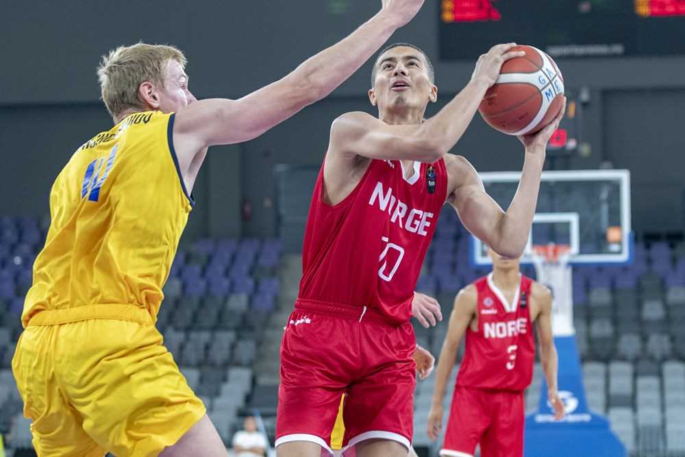 Jeremias Joseph fra Centrum Tigers ble Norges mestscorende mot Storbritannia med 12 poeng. Bildet er fra åpningskampen mot Ukraina.
FOTO: FIBA.COM 