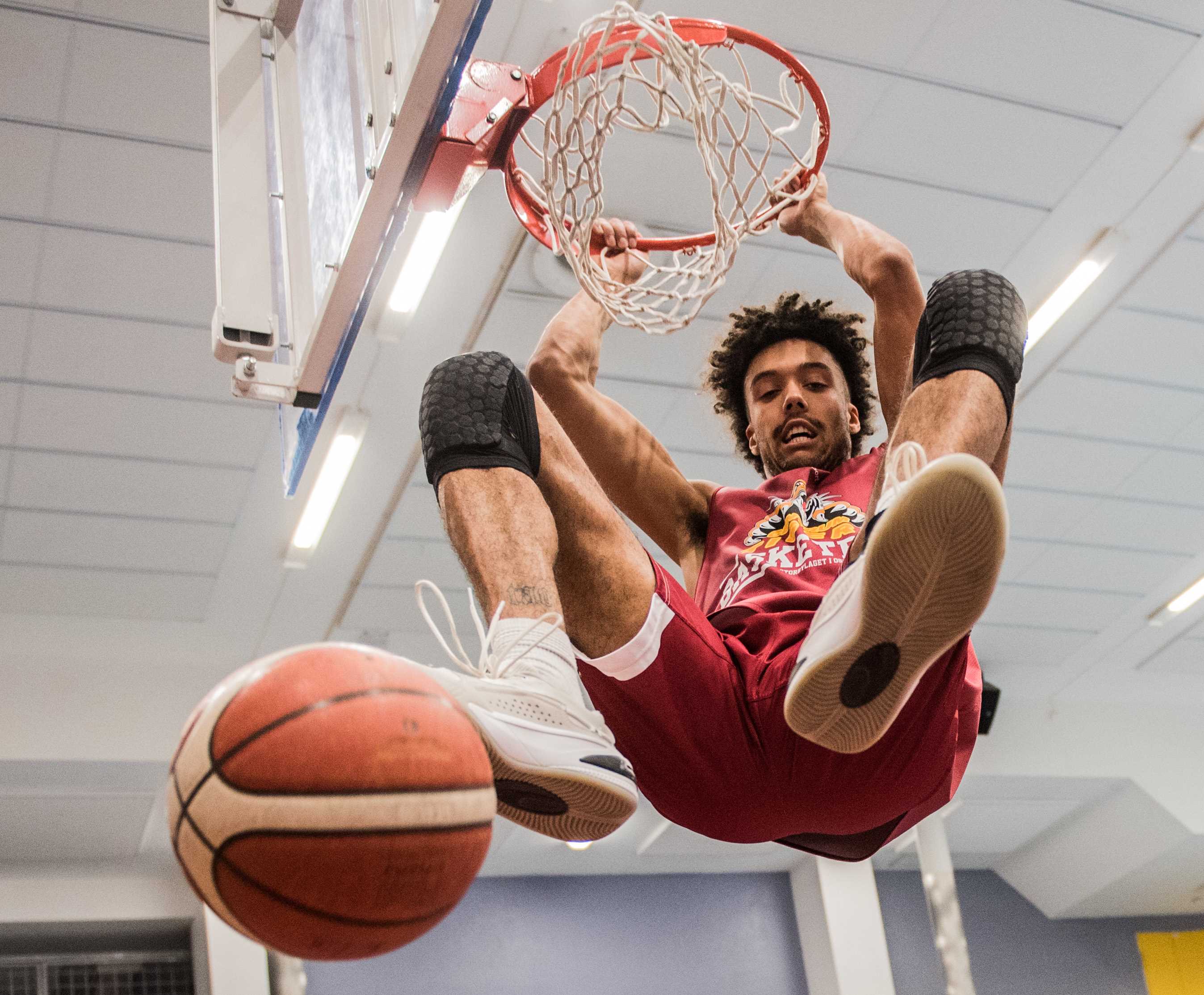 Marcus Barnett og Centrum Tigers tar sats inn i en ny sesong - og virker dypere og bedre enn i den forrige, som også ble spolert av skadeproblemer. 
FOTO: ERIK BERGLUND  