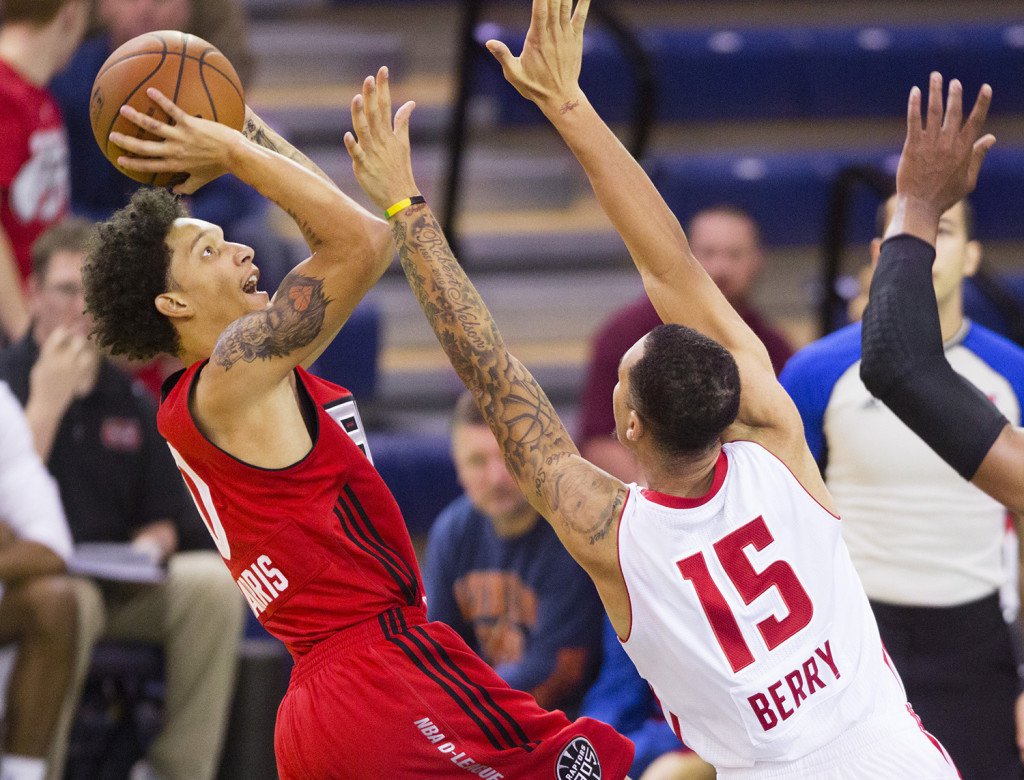 Jay Harris i aksjon for Toronto Raptors’ farmerlag, Raptors 905. Den kvikke og skuddsterke guarden skal styre Fyllingen denne sesongen.