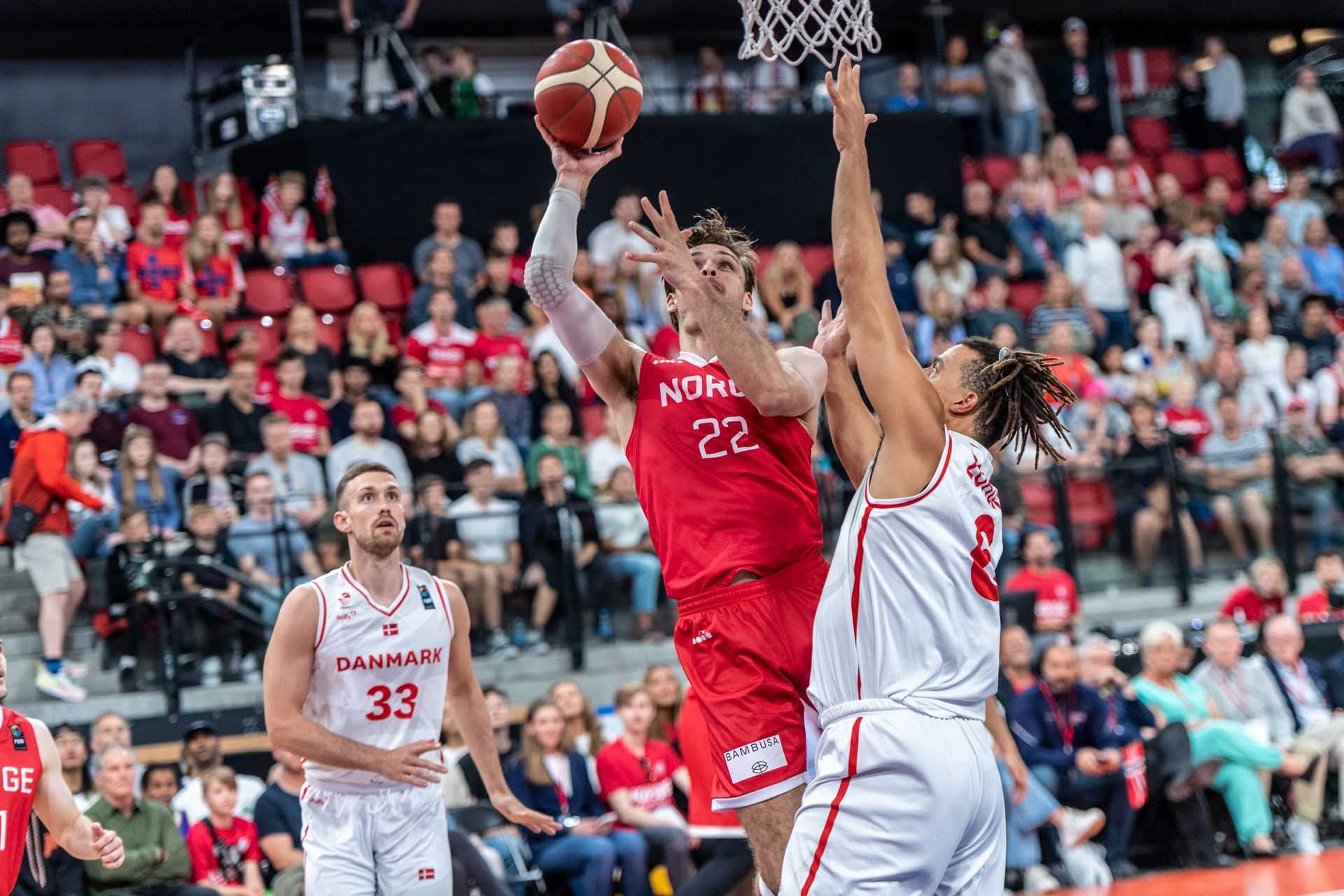 Sjur Dyb Berg hadde en solid kamp mot Danmark og endte på 14 poeng og 7 returer. 
FOTO: ASTRID HAGLAND GJERDE 