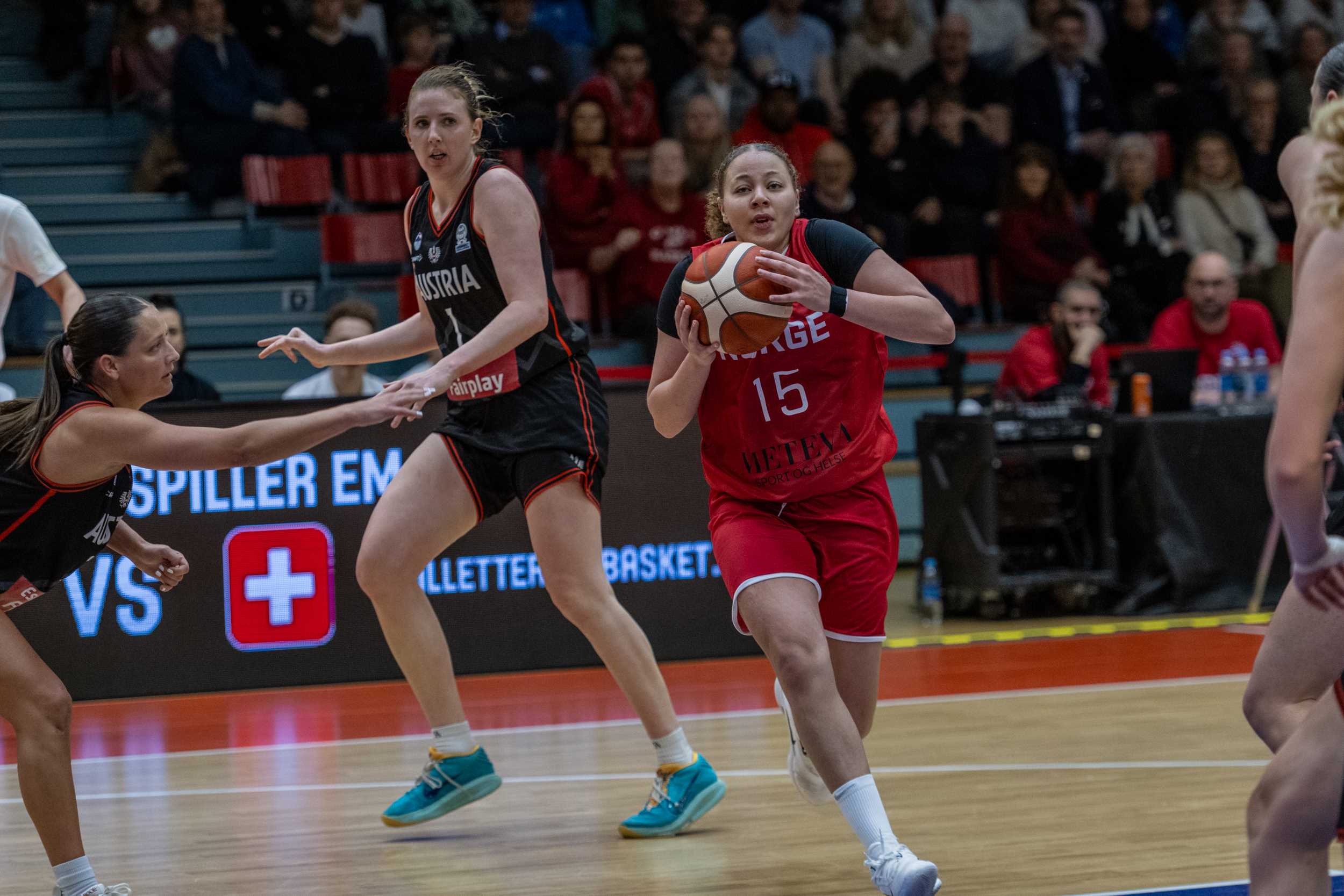 Norge skutt og løpt i senk