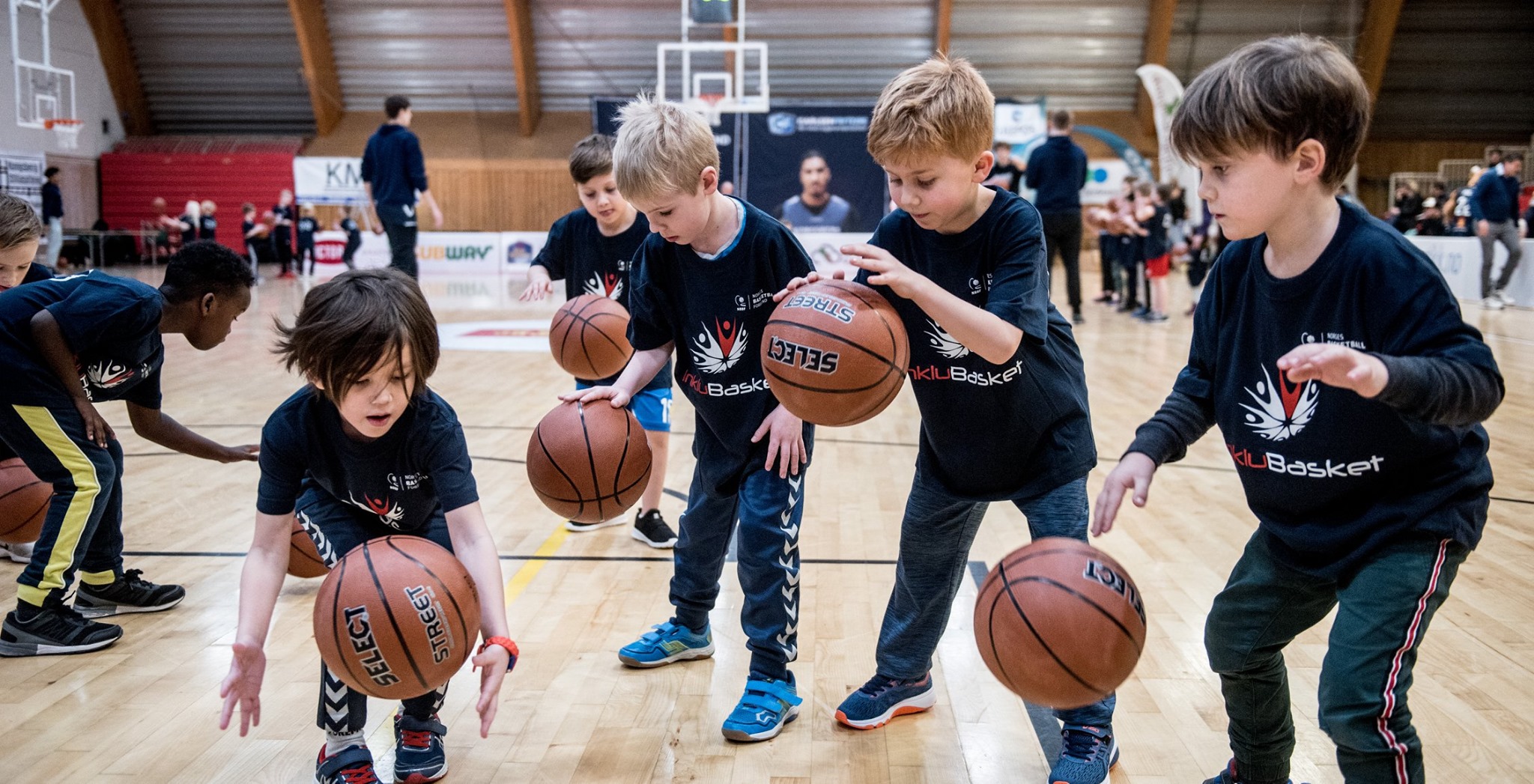 NBBF InkluBasket Kongsberg barn ball.jpg