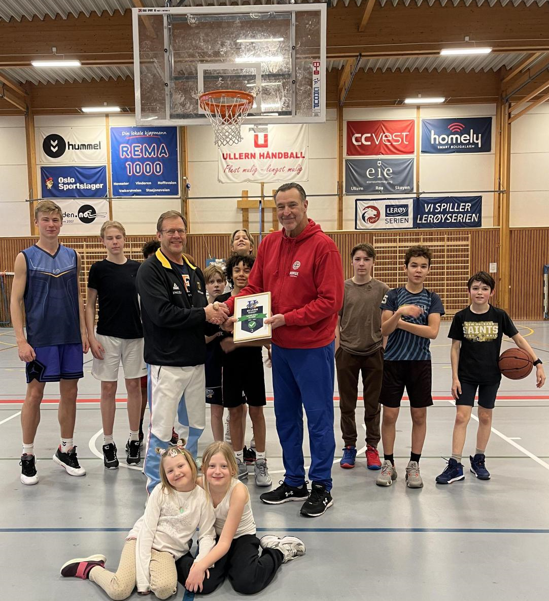 Ullern Basket - Norges første basket klubb mottar første verdistempel