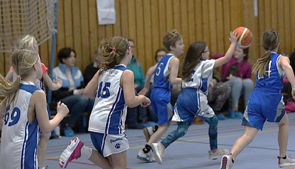 ebc-jenter_960_549.jpg